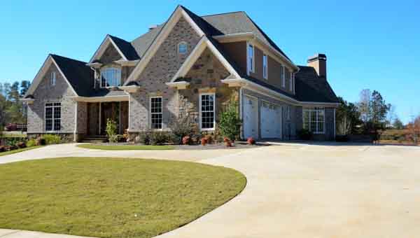 Resurface Your Driveway in 5 Easy Steps